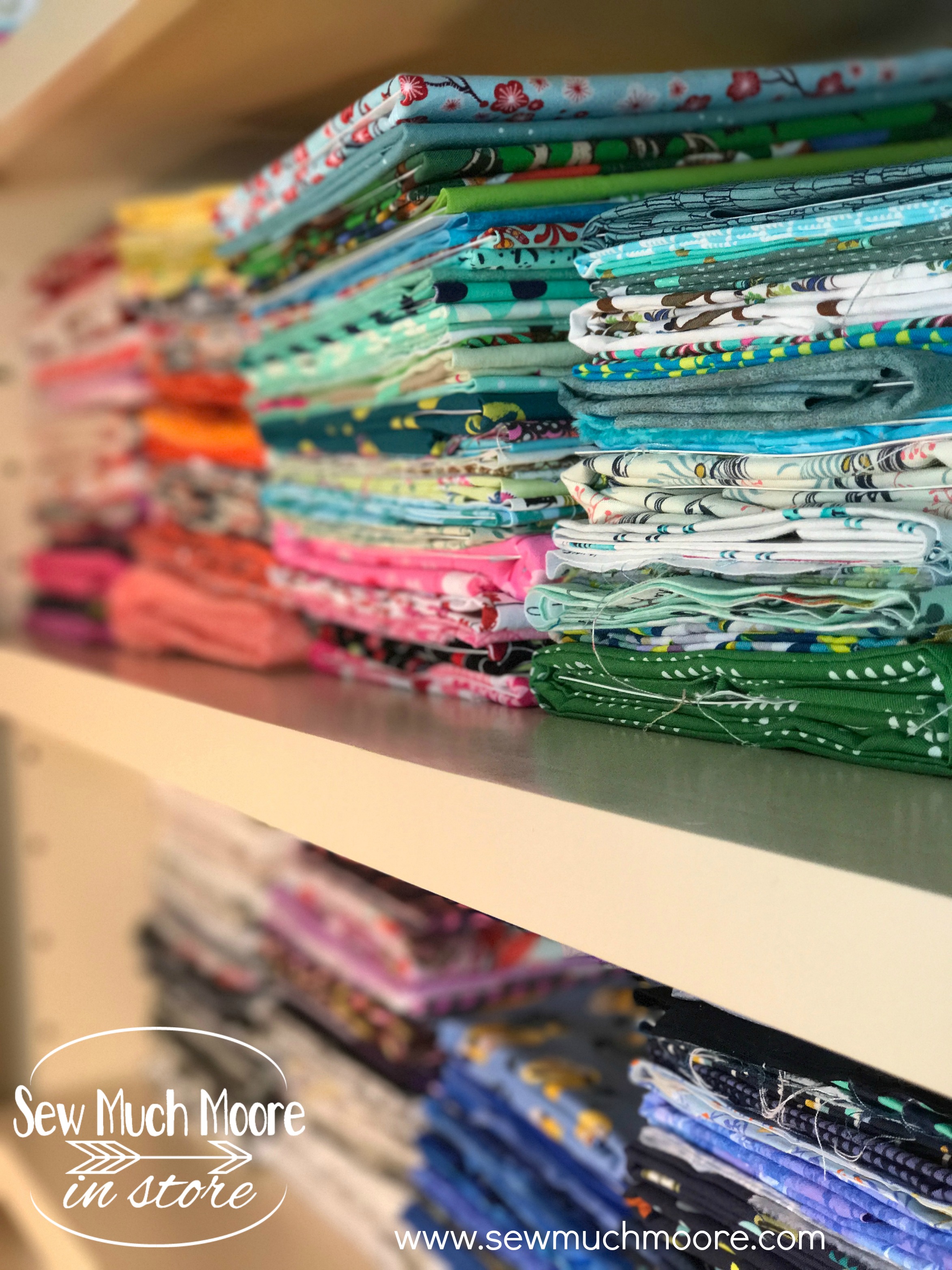 organize fabric w/comic book backing boards  Quilting room, Fabric  storage, Sewing room organization