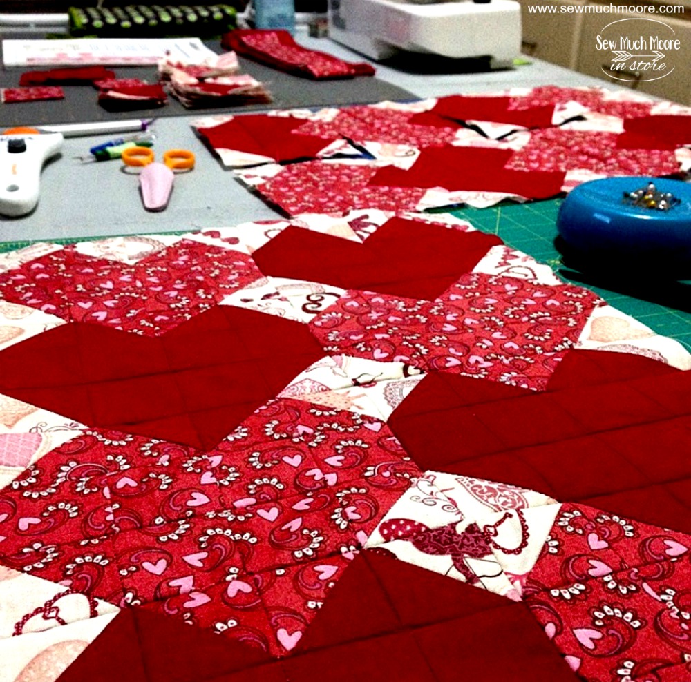 Valentine S Day Table Runner Sew Much Moore