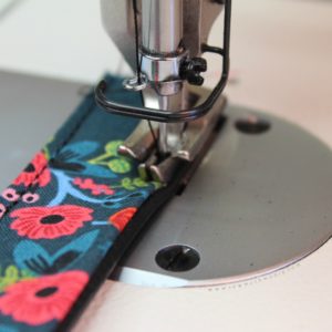 Industrial Sewing Machine - Sewing with Vinyl - Vinyl Purse Strap 10