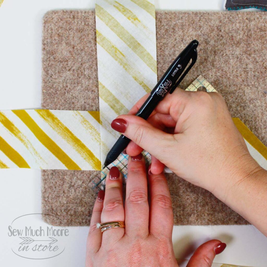 Marking the Sewing Line Learn how to match binding stripes and watch the video tutorial too!