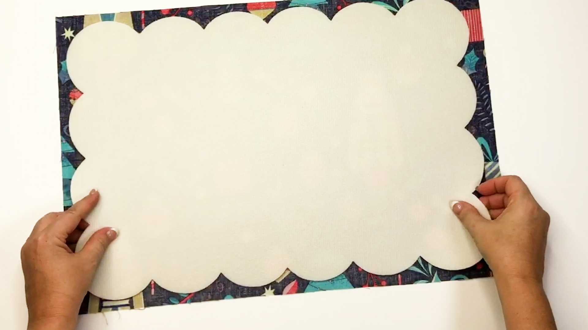 Scalloped Placemats Tutorial Sew Much Moore