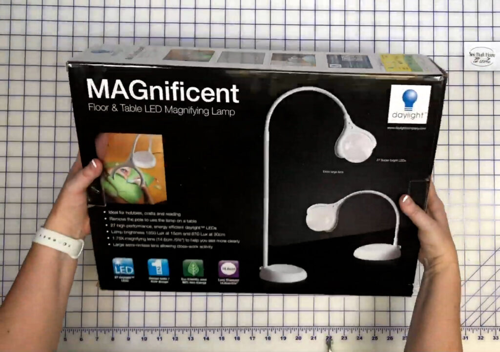 Magnifying Lamp - Unboxing