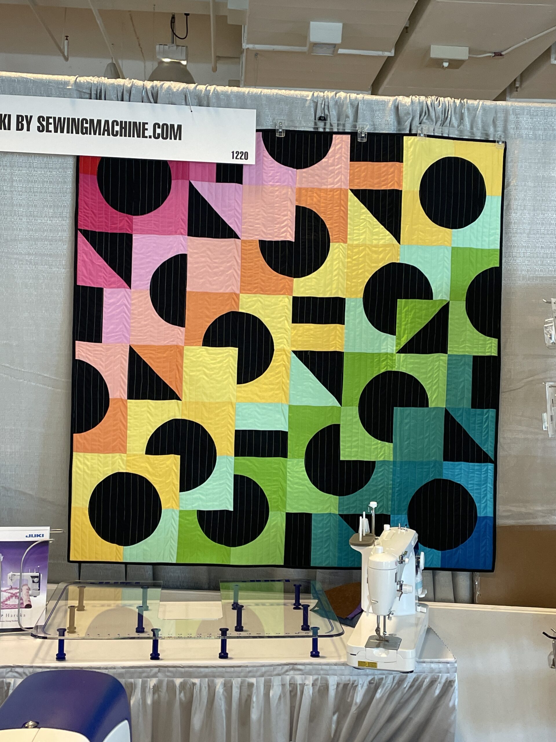 QuiltCon 2023 Recap Sew Much Moore