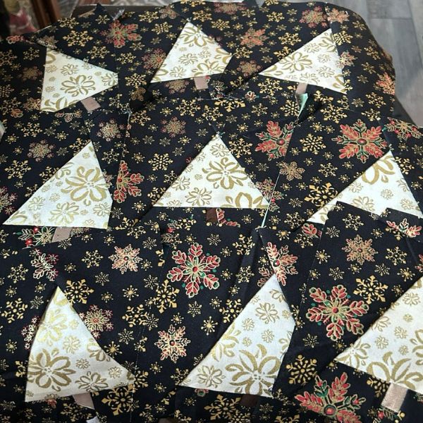 Twinkle Twinkle Tannenbaum small trees pattern